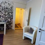 Baden-chalet Wandern Und Wein Apartamento